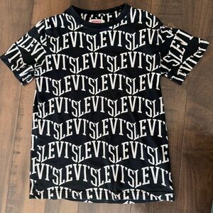 Levi's Boys Large Black and White Graphic Tee